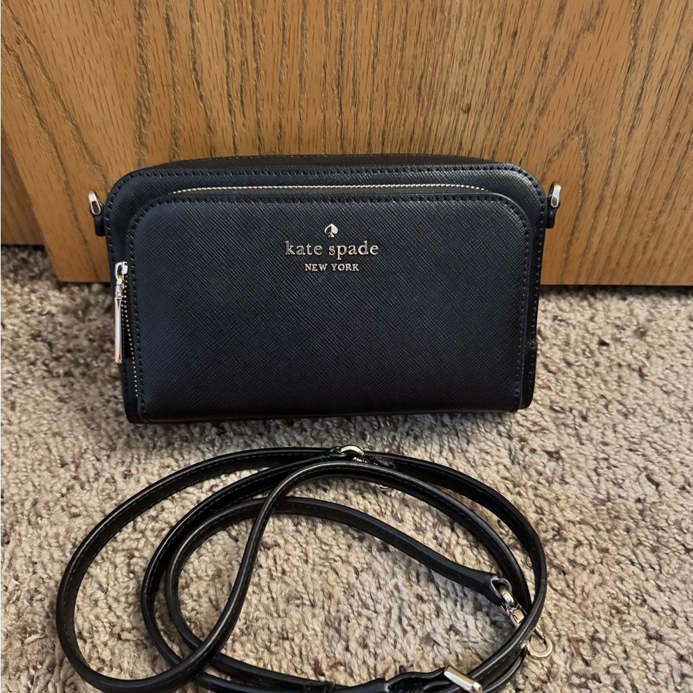 Kate Spade Black Crossbody Bag with Sleek Design